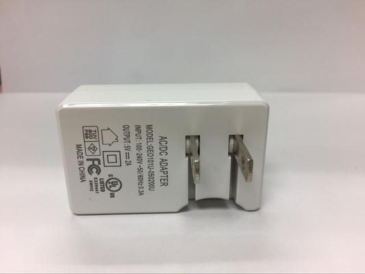 5V2A Foldable US Plug Travel Charger with UL FCC Certified ,efficiency Level VI