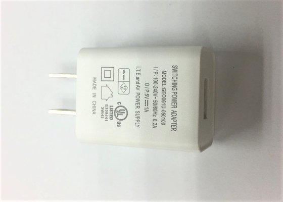 5V1A Universal Mobile Phone Travel Charger With UL and Efficiency Level 6 Certificate