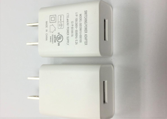 5V1A Universal Mobile Phone Travel Charger With UL and Efficiency Level 6 Certificate