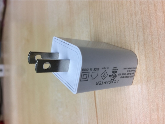Time Saving Multi USB Travel Charger Easy Plug In With PSE / JET Certified